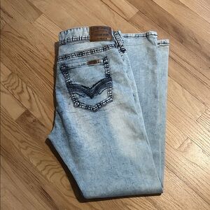 Seven7 Men's Faded Blue Straight Jeans